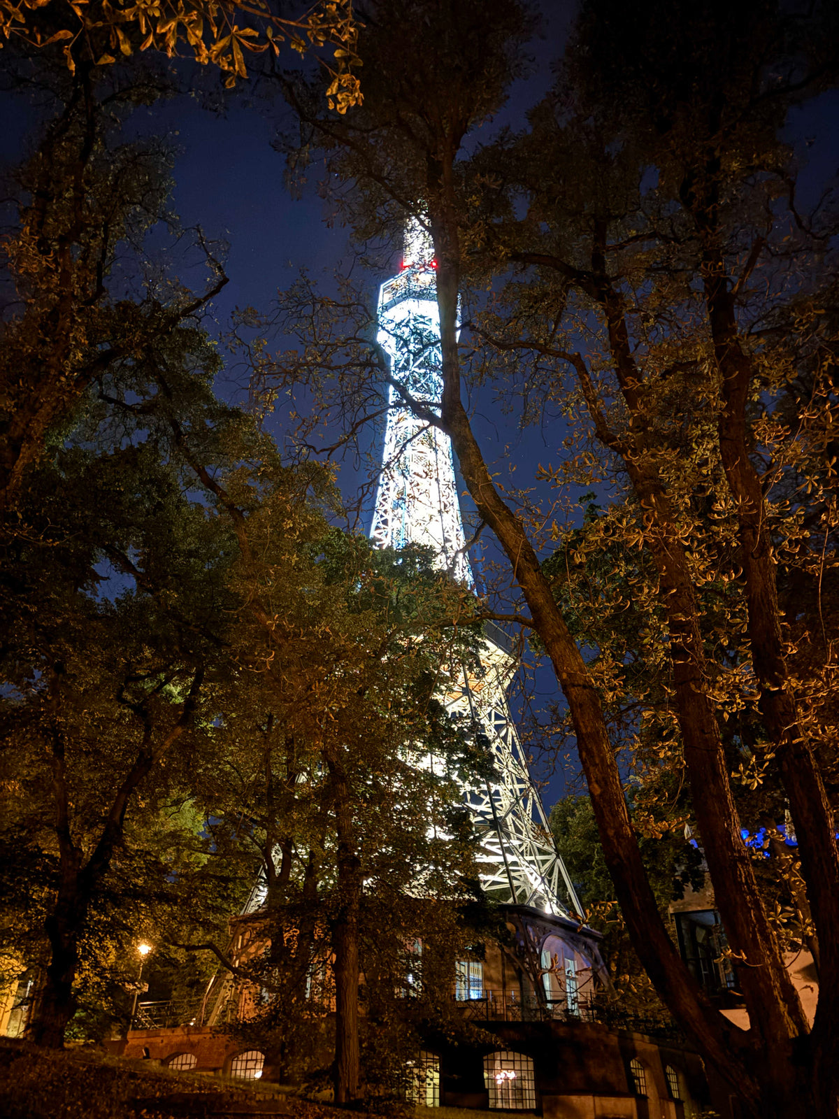 Prague by Night (1h55m)