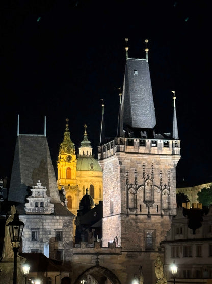 Prague by Night (1h45m)