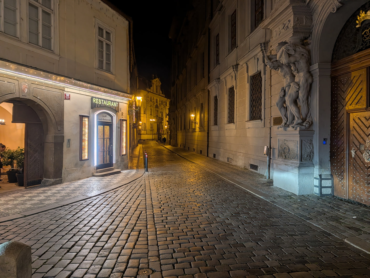 Prague by Night (1h45m)